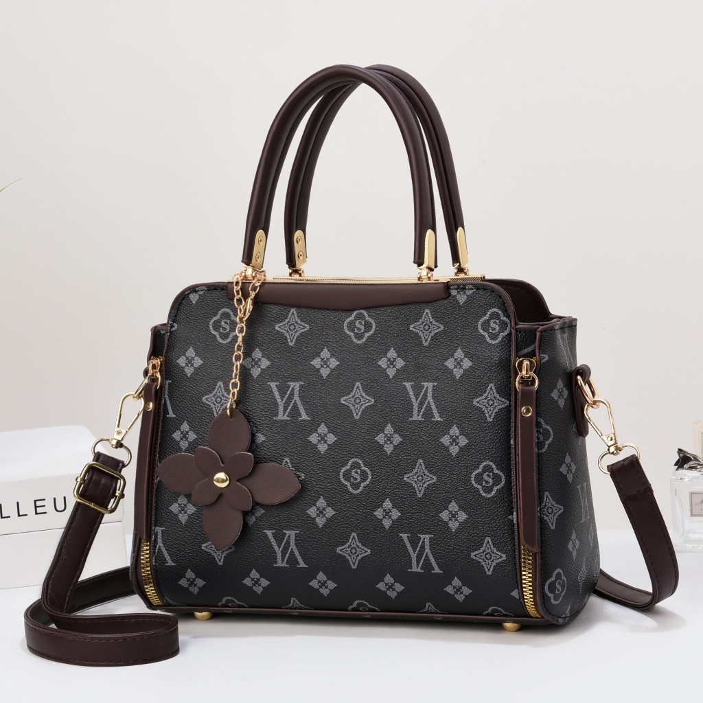 LX303606 Tas HANDBAG Motif Wanita Kekinian Ada Talpan + Gantungan Terbaru 1kg bisa 1 tas supplier tas import BQ3606 Termodis