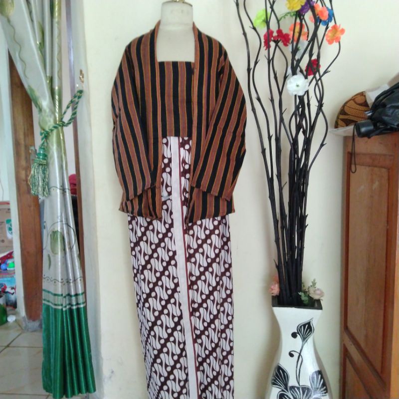 Lurik Setelan Kebaya Lurik Anak Perempuan Baju Adat Jawa lurik Anak Kebaya Lurik anak