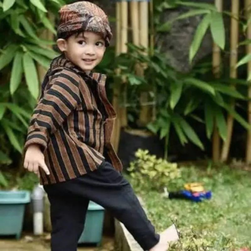 Lurik SURJAN LURIK ANAK TENUN ORIGINAL