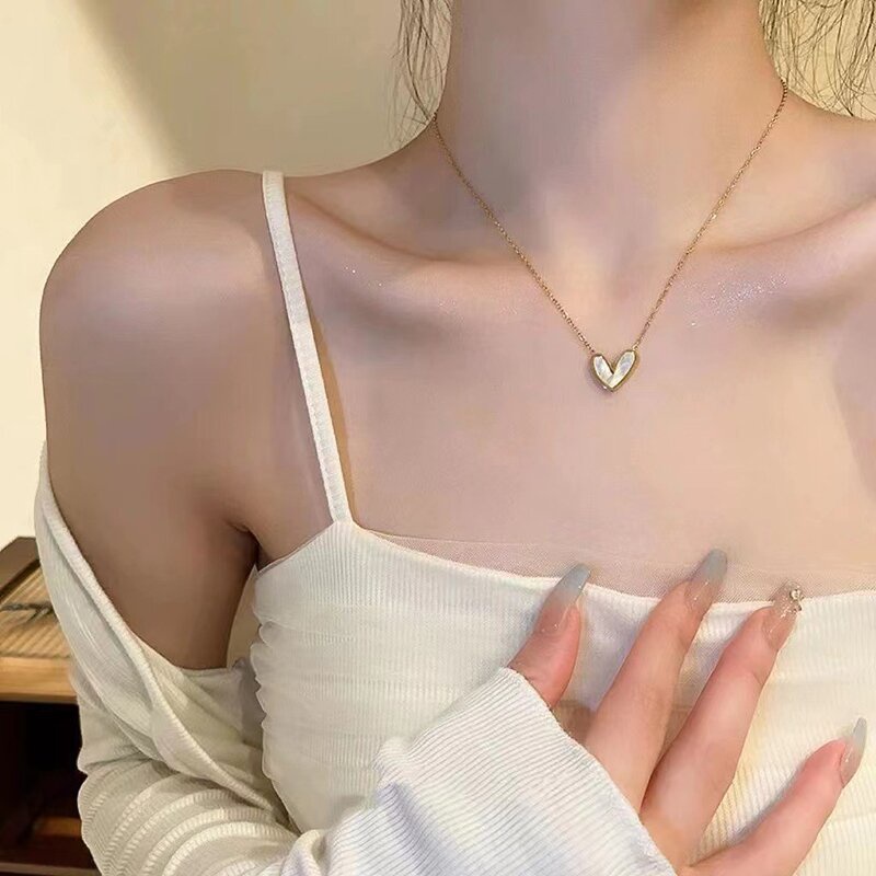 Kalung Geometris Hati Bahan Alloy Fashion Untuk Wanita
