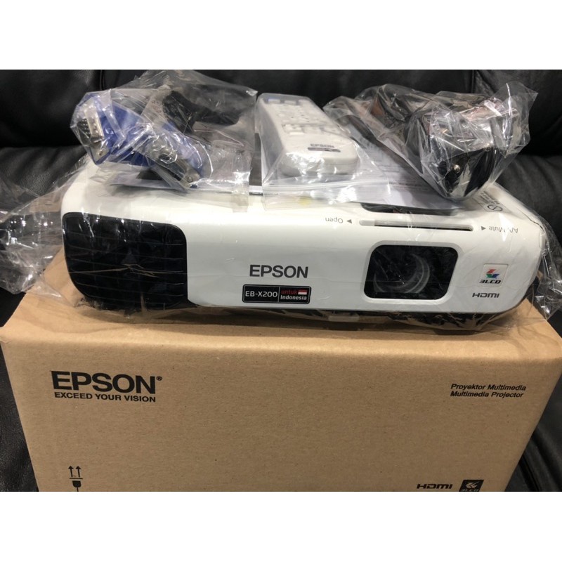 projector epson ebs200