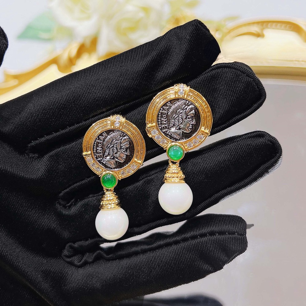 Goldkingdom Fashion Perhiasan Aksesoris Ready Stock French Vintage Figure Anting Mutiara Relief Wanita Dewa Matahari Apollo Coin Stud Earrings