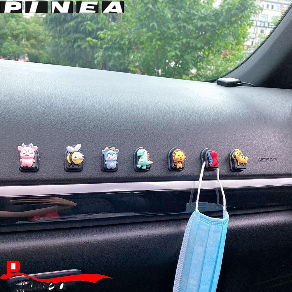 Pineapple 2Pcs Car Hook Kait Penyimpanan Aksesoris Mobil Multifungsi Bebas Pukulan Hewan