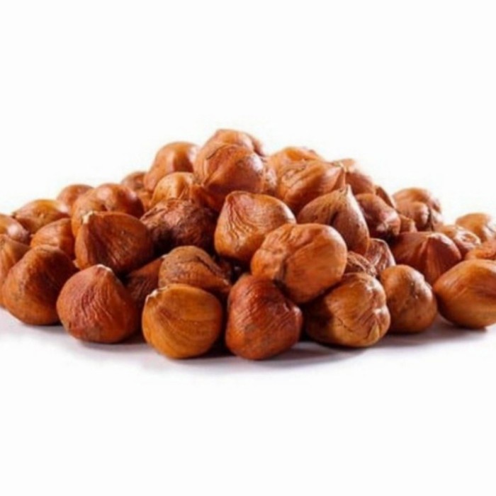 kacang hazelnut natural raw 500 gr FM