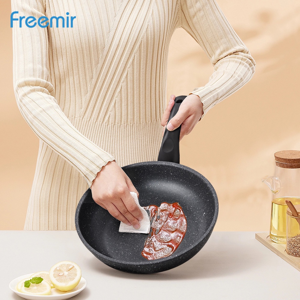 Freemir 20 cm Wajan Penggorengan Anti Lengket  Non Stick Multifungsi Single Bottom Hitam