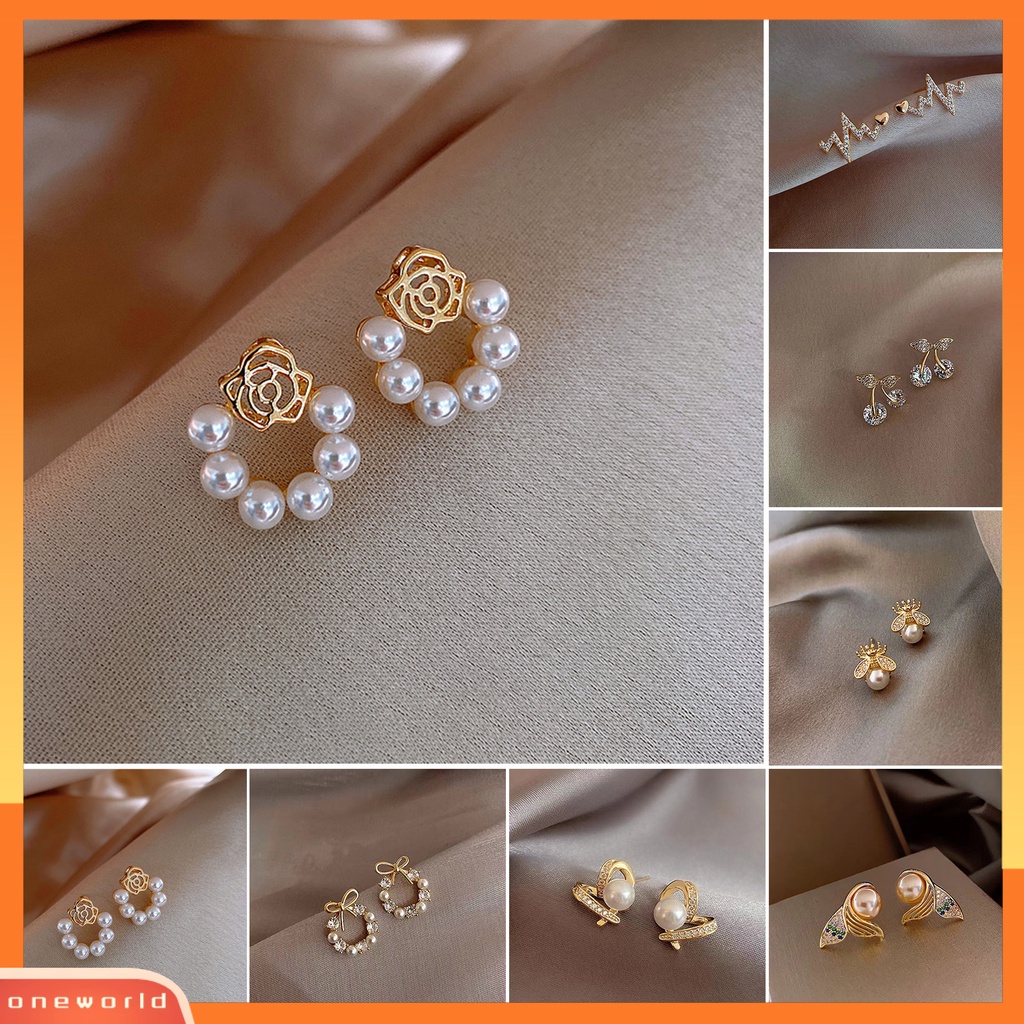 [WOD] 1pasang Ear Studs Elegan Eye-catching Halus Semua Pertandingan Dekorasi Wanita Tidak Teratur Mutiara Imitasi Berlian Imitasi Mengkilap Anting Stud Untuk Pakaian Sehari-Hari