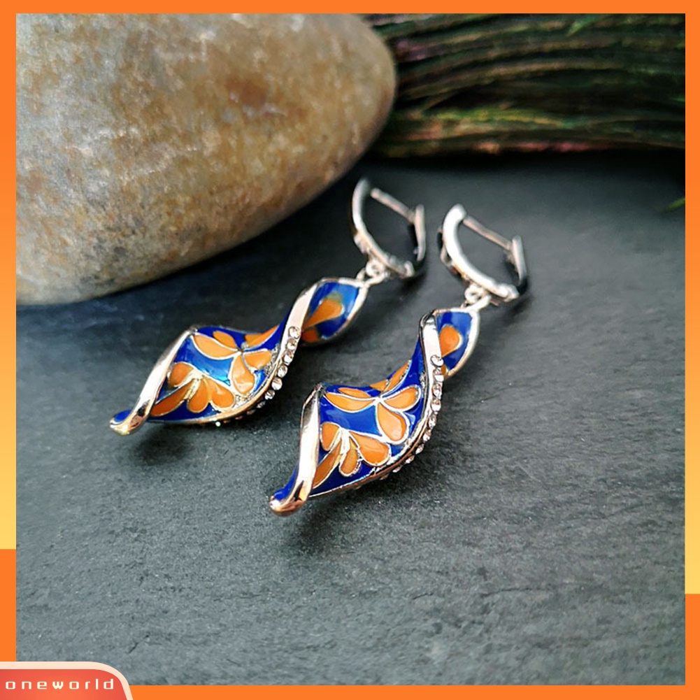 [WOD] Wanita Enamel Berlian Imitasi Hias Plumeria Bunga Spiral Menjuntai Huggie Earrings