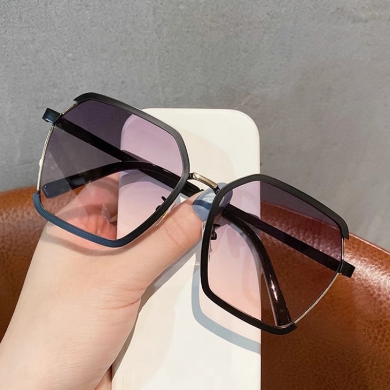 (YUZHU) Korean Fashion Oversized Frame Sunglasses Kacamata Bingkai Persegi Logam Poligonal Untuk Wanita