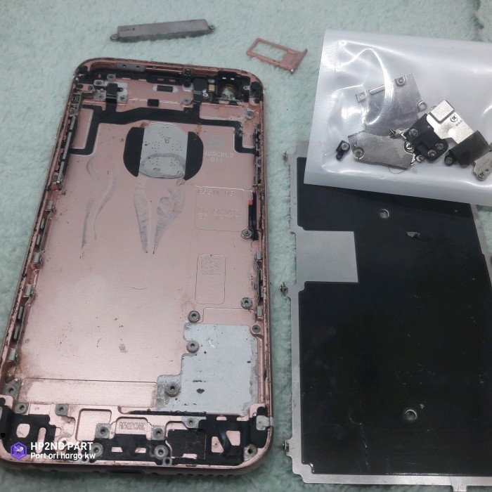 PART iphone 6s a1688 ori - getar/ backdoor/ sim tray/ plat konektor lcd