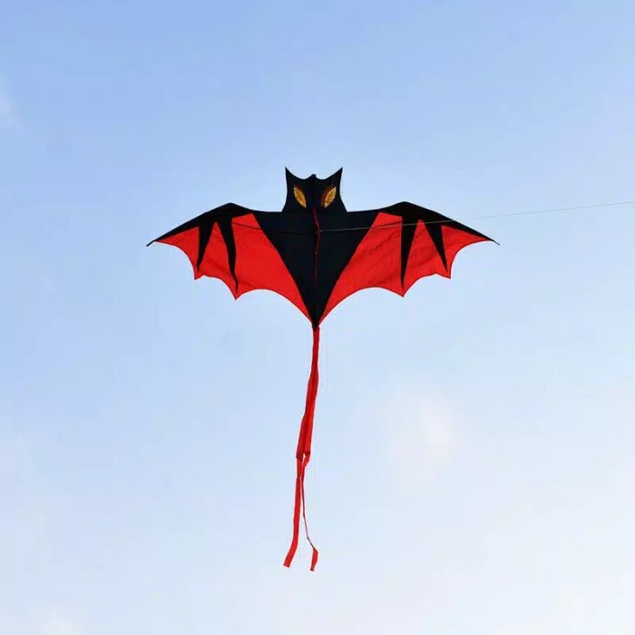 Layang-layang Kelelawar Besar Layangan lipat ukuran 157 x 70 cm