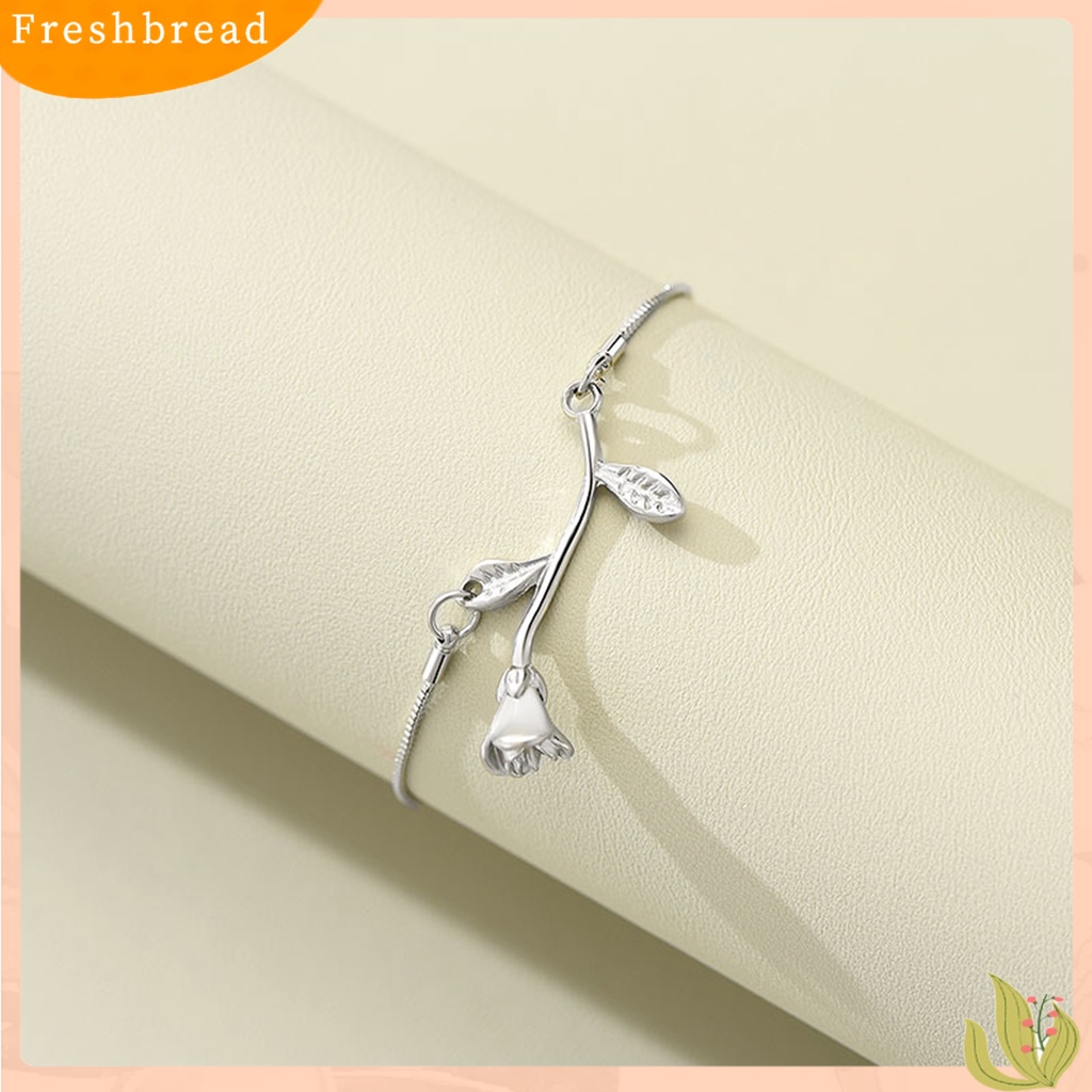 &lt; Freshbread &gt; Wanita Gelang Bright Luster Hias Adjustable Nyaman All-match Perhiasan Hadiah Wanita Sederhana Sastra Segar Bell Liontin Tarik Gelang Untuk Pacaran