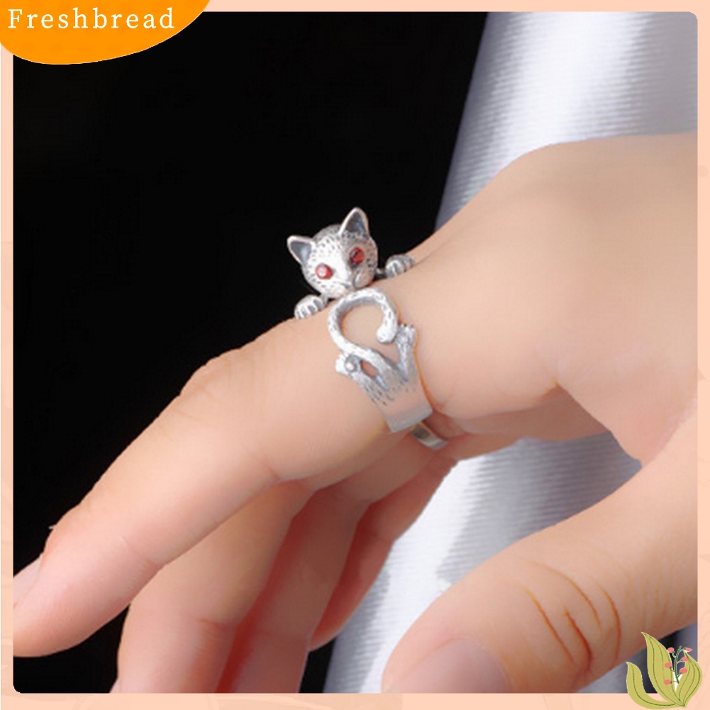 &lt; Freshbread &gt; Retro Wanita Mata Merah Kucing Beruntung Bentuk Kucing Berlian Imitasi Terbuka Jari Cincin Perhiasan