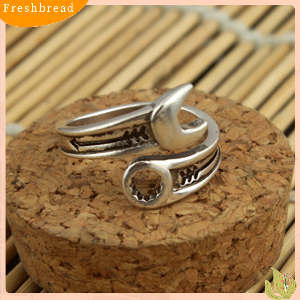 &lt; Freshbread &gt; Retro Adjustable Kreatif Pria Kunci Pas Spanner Pembukaan Cincin Jari Perhiasan Keren