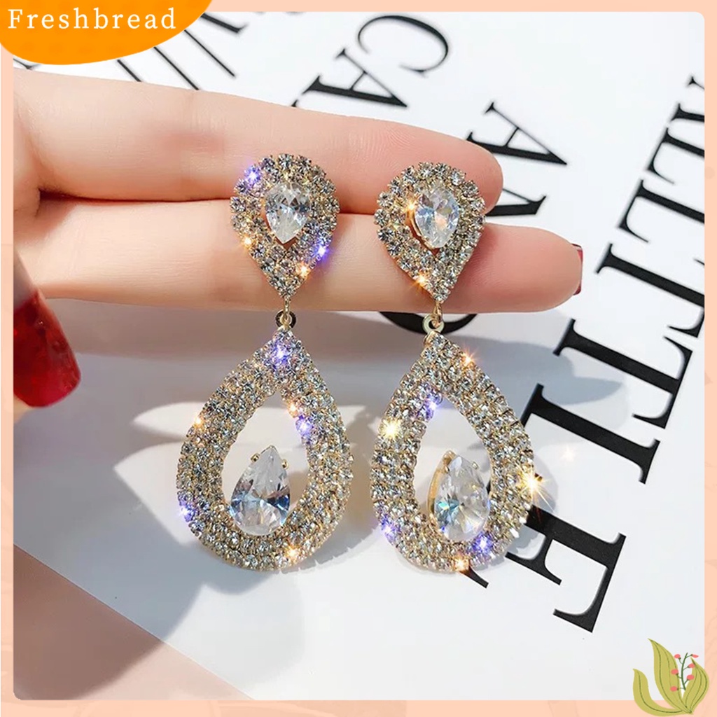 &lt; Freshbread &gt; 1pasang Anting Menjuntai Berlian Imitasi Mengkilap Hias Berlebihan Berkilau Geometris Hias Hadiah Wanita Tetesan Air Liontin Stud Earrings Perhiasan Untuk Perjamuan
