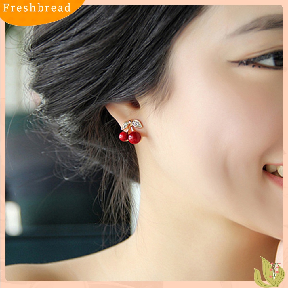 {In Stock} Wanita Merah Cherry Bening Berlian Imitasi Telinga Studs Beads Golden Alloy Leaves Earrings