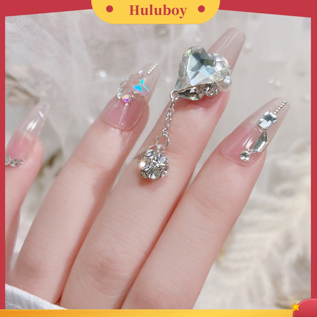 {In Stock} Manicure Berlian Imitasi Bersinar Tiga Dimensi Berkilau DIY Gloss Susun Berlian Imitasi Rantai Liontin Kuku Jantung Pesona Perlengkapan Kuku