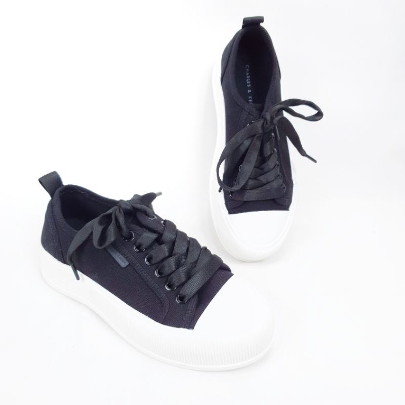 Sepatu Wanita Sneakers Tali Tebal 5cm