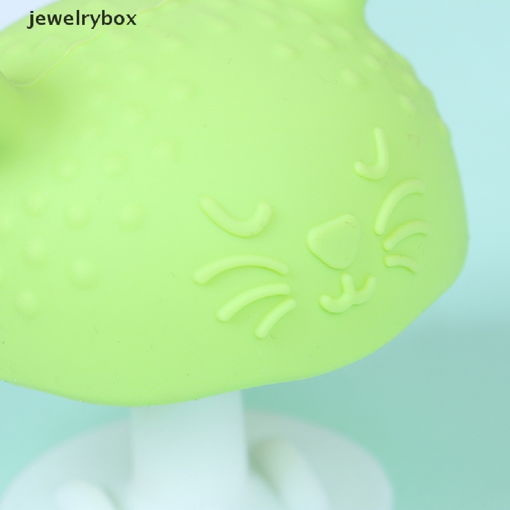 [jewelrybox] Baby Silicone Teether Newborn Kartun Jamur Kecil Tumbuh Gigi Mainan Menenangkan Puting Butik