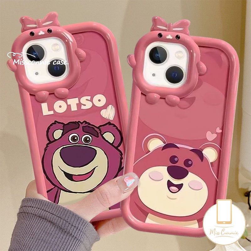 IPHONE Case Lensa Monster Kecil Ikatan Simpul 3D Kompatibel Untuk Iphone13 11 14 12 Pro Max 7Plus XR 87 6s 6 Plus XS Max X SE 2020 Pasangan Kartun Strawberry Bear Cute Manyo Soft Tpu Cover
