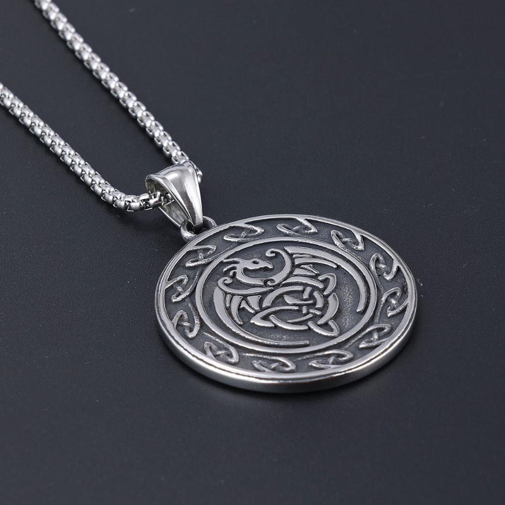 [X C Kalung] Baru Silvery Retro Celtic Naga Ukir Liontin Punk Hip Hop Stainless Steel Kalung Hadiah Pesta Ulang Tahun Untuk Pria Dan Wanita