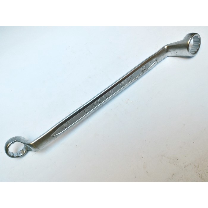 Kunci Ring 20x22 mm King Tony.