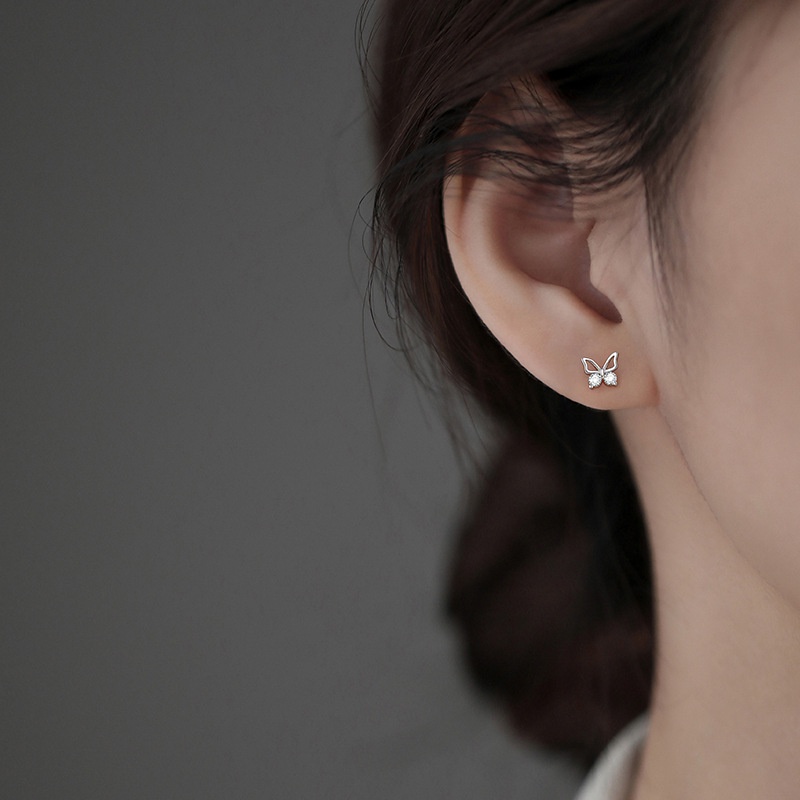 Anting Tusuk Wanita Minimalis Silver Unik Dan Stylish