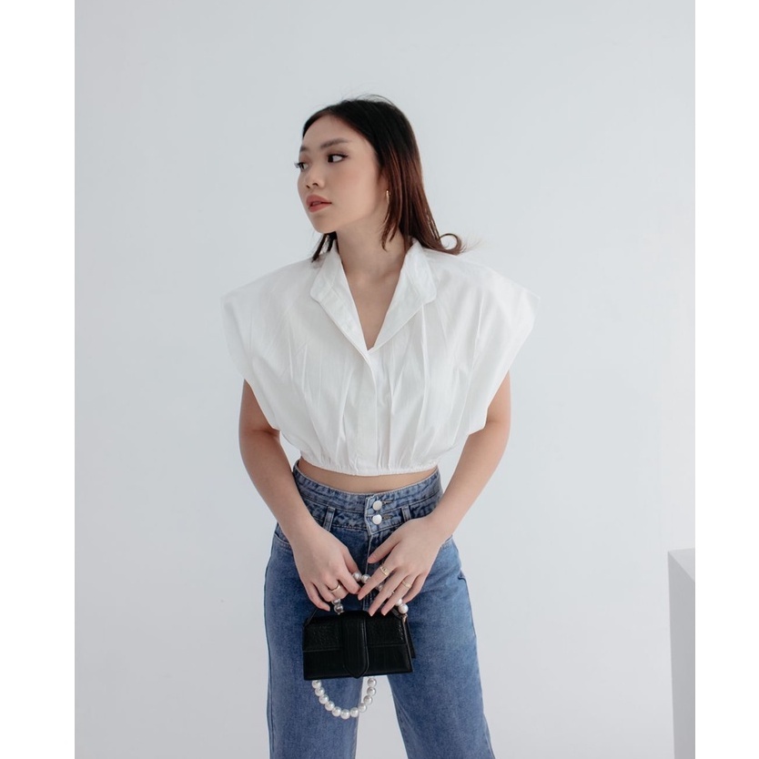 BEFAST - ZRX OOTD WANITA BLOUSE LIES / MARRA TOP / Blouse Crop Model Terbaru / Fashion Remaja ABG Trendy / OOTD Wanita Ala Style Korean / Atasan Wanita Tanpan Lengan / Pakaian Casual Wanita / Outfit Remaja ABG Hangout / Blouse Polos Terlaris