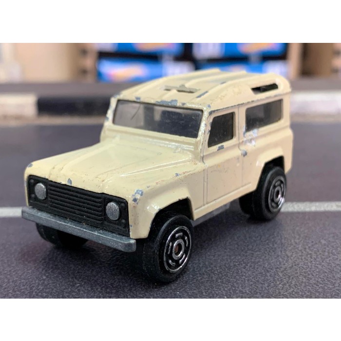 Majorette 266 Land Rover 90 Krem Made in France Loose Pack