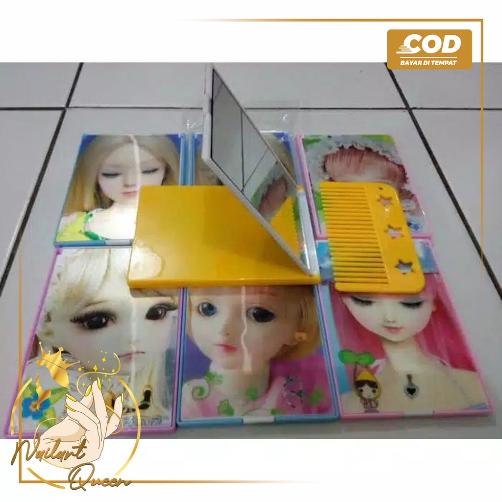 Cermin Lipat + Sisir / Cermin Rias / Cermin Make Up 8cm X 11cm