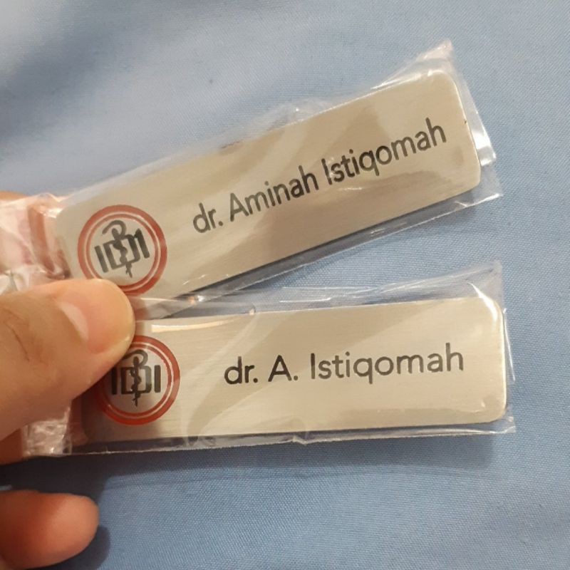 Nama dada stainless / name tag dokter / kantor / perusahaan / cv / pt / cafe