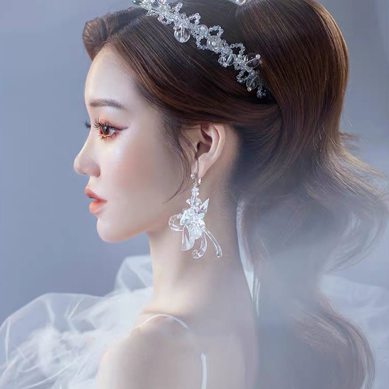 Cahaya Mewah Fashion Korea Baru A Transparan Bunga Pengantin Telinga Klip Aksesori