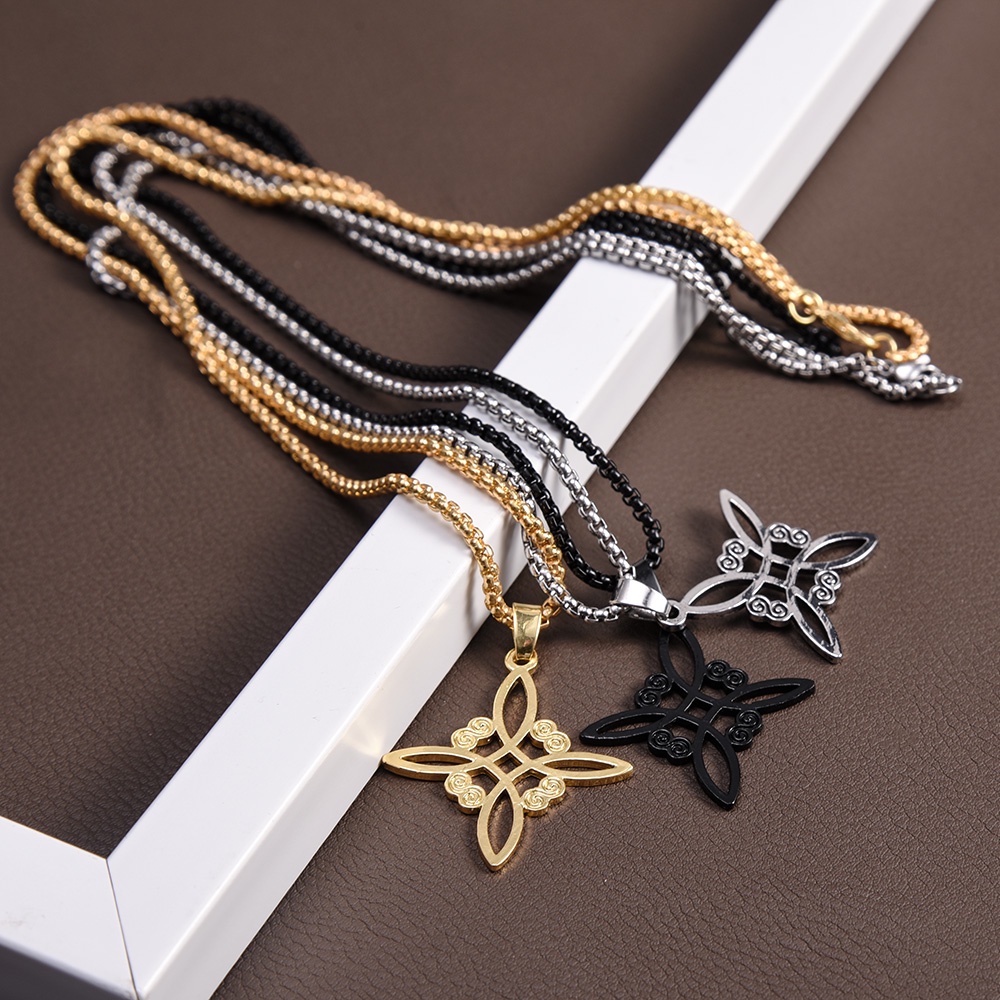 Aksesoris Perhiasan Gadis Hip hop Choker Kalung Kepribadian Rantai Kalung Anti Karat Liontin Kalung Wanita Elegan Vintage Pesona Kalung Wanita Kreatif