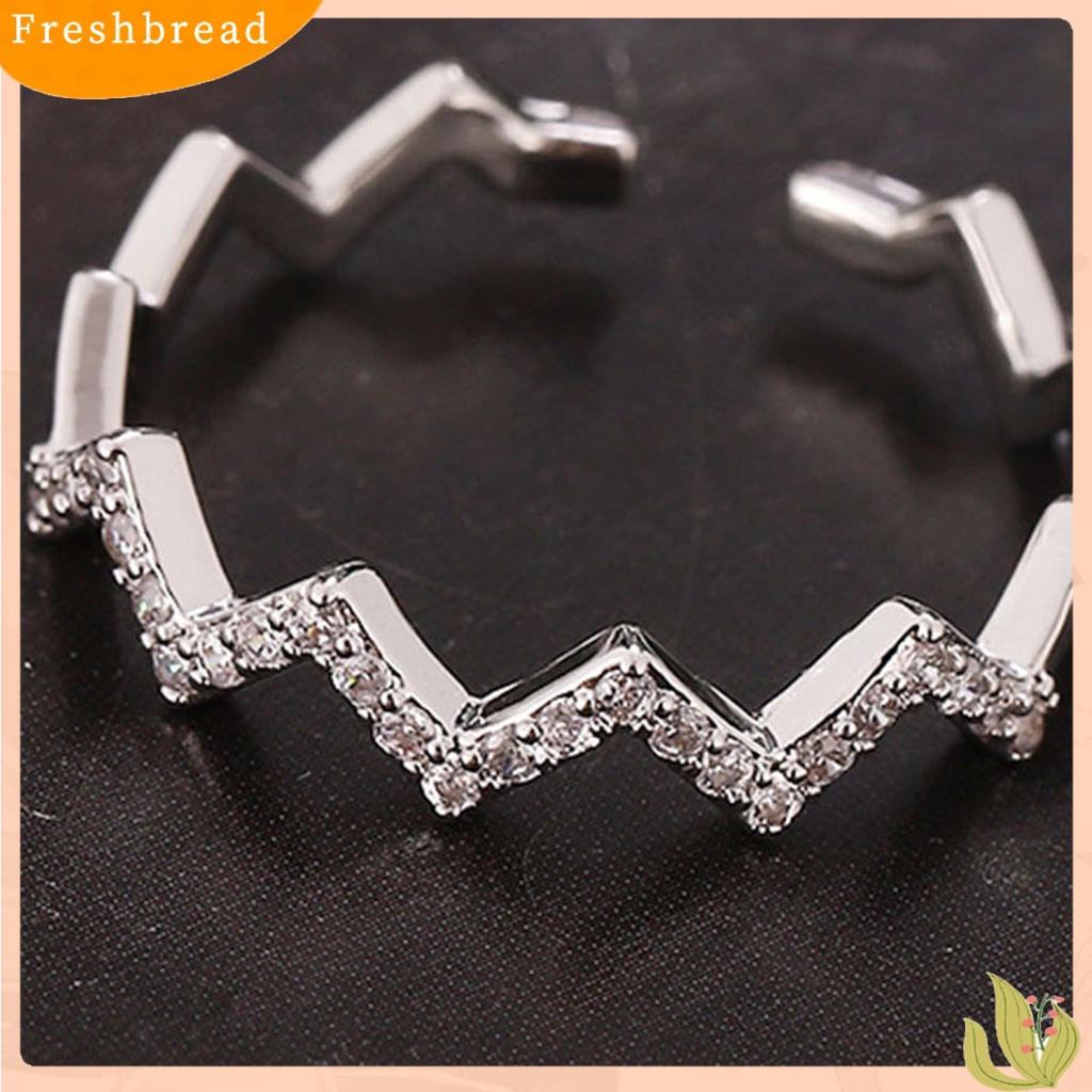 &lt; Freshbread &gt; Cincin Menawan Cincin Jari Bentuk Gelombang Adjustable Bahan Alloy All-match Untuk Harian