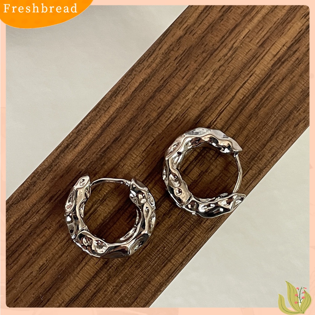 &lt; Freshbread &gt; 1pasang Anting Wanita Tidak Teratur Lingkaran Logam Perhiasan Vintage Geometris Hoop Earrings Hadiah Ulang Tahun