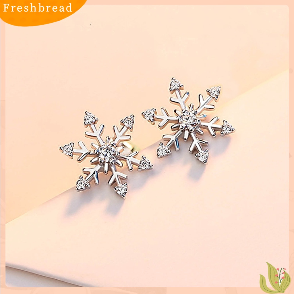 &lt; Freshbread &gt; 1pasang Ear Studs Elegan Geometris Berlian Imitasi Mengkilap Hias Sparkling Dress Up Hadiah Natal Wanita Snowflake Stud Earrings Perhiasan Pakaian Sehari-Hari