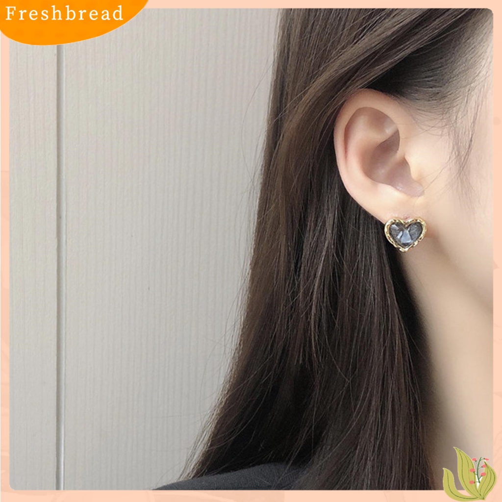 &lt; Freshbread &gt; 1pasang Anting Tusuk Jantung Plating Perhiasan Gaya Korea Electroplating Ear Studs Untuk Pesta Pernikahan Perjamuan Prom