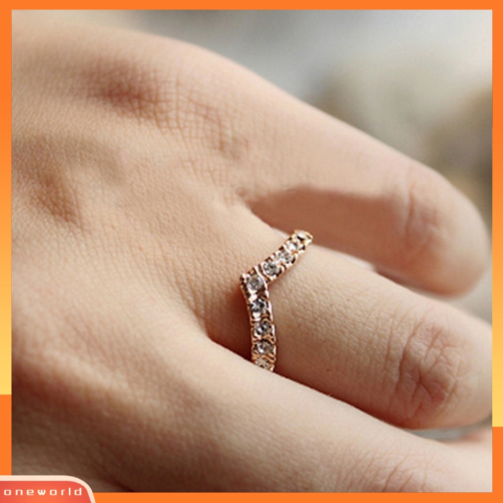 {oneworld} Cincin Bentuk V Wanita Elegan Berlian Imitasi Finger Ring Untuk Pernikahan