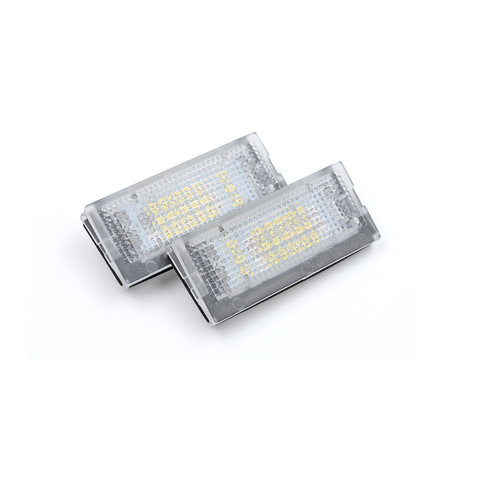 2pcs Lampu Plat Nomor Belakang Mobil LED Putih Lampu Plat Nomor Untuk BMW E46 4pintu 5pintu 1998-2005 3seri 323i 325i 328i 330i