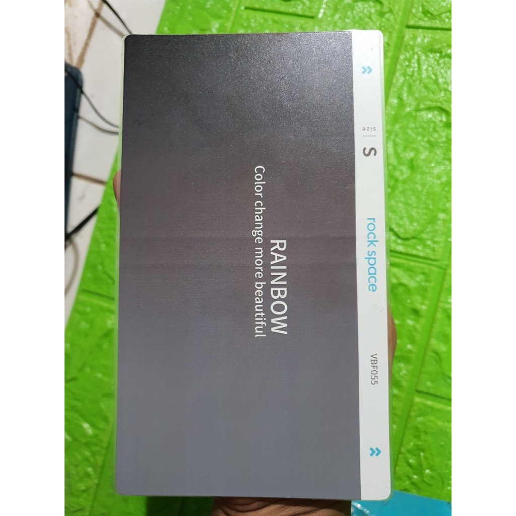 GARSKIN ROCK SPACE HM 115