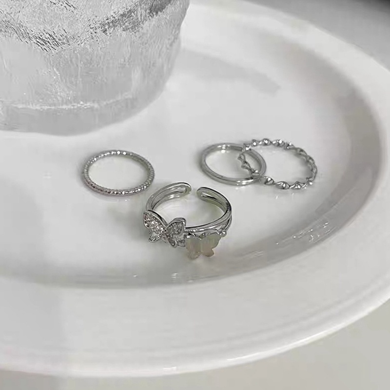 4pcs/set Kupu-Kupu Logam Punk Cincin Untuk Wanita Gadis Pesta Perhiasan Hadiah Aksesoris Fashion Gesper Perempuan Jari Telunjuk Cincin