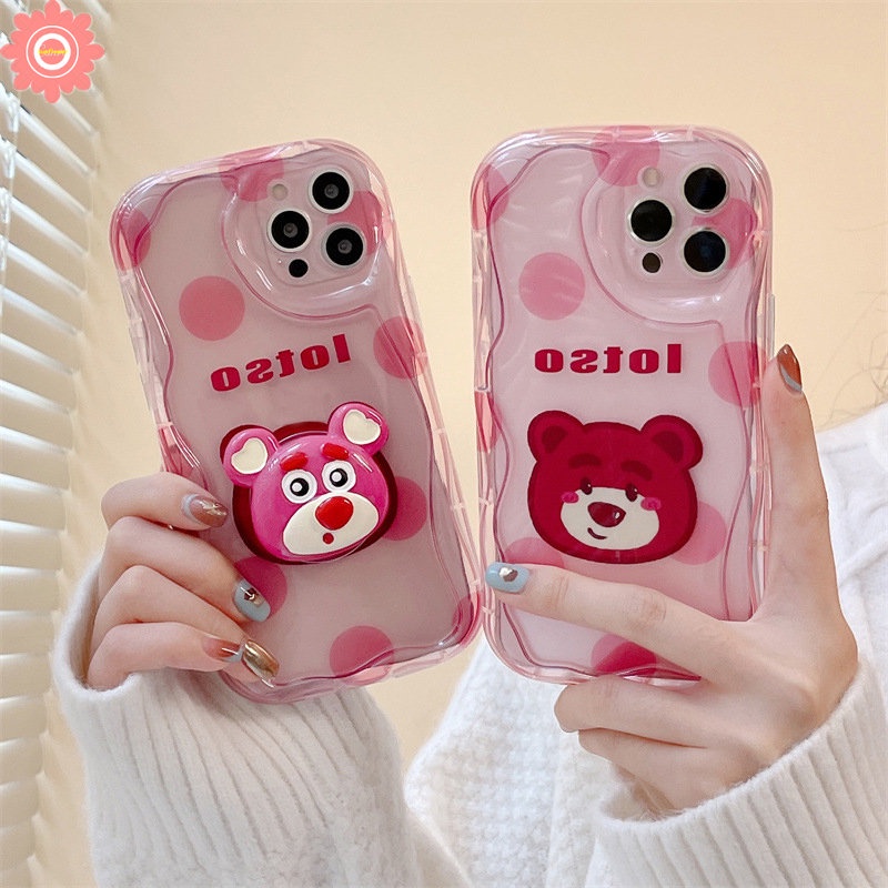 Case Holder Ponsel Beruang Strawberry Kartun Kompatibel Untuk iPhone 7Plus 11 14 13 12 Pro Max7 8 6s 6 Plus XR X XS Max SE 2020 3D Wavy Curved Edge Soft Cover Dengan Bracket Manyo Lucu