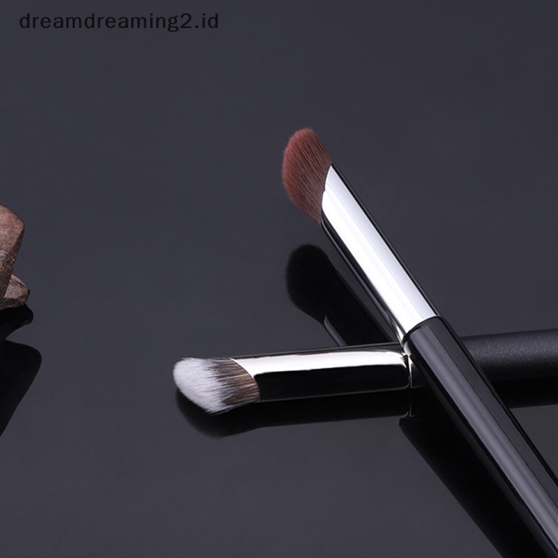 (drea) Concealer Makeup Brush Under Eye Concealer Brush Foundation Kuas Buffer Cair //