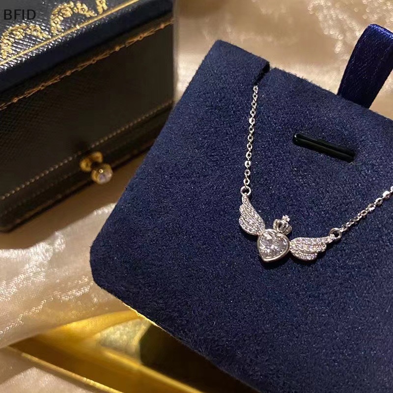 [BFID] Gaya Korea Fashion Kristal Hati Sayap Liontin Kalung Warna Silver Mahkota Rantai Klavikula Untuk Wanita Pernikahan Perhiasan Aesthetic [ID]