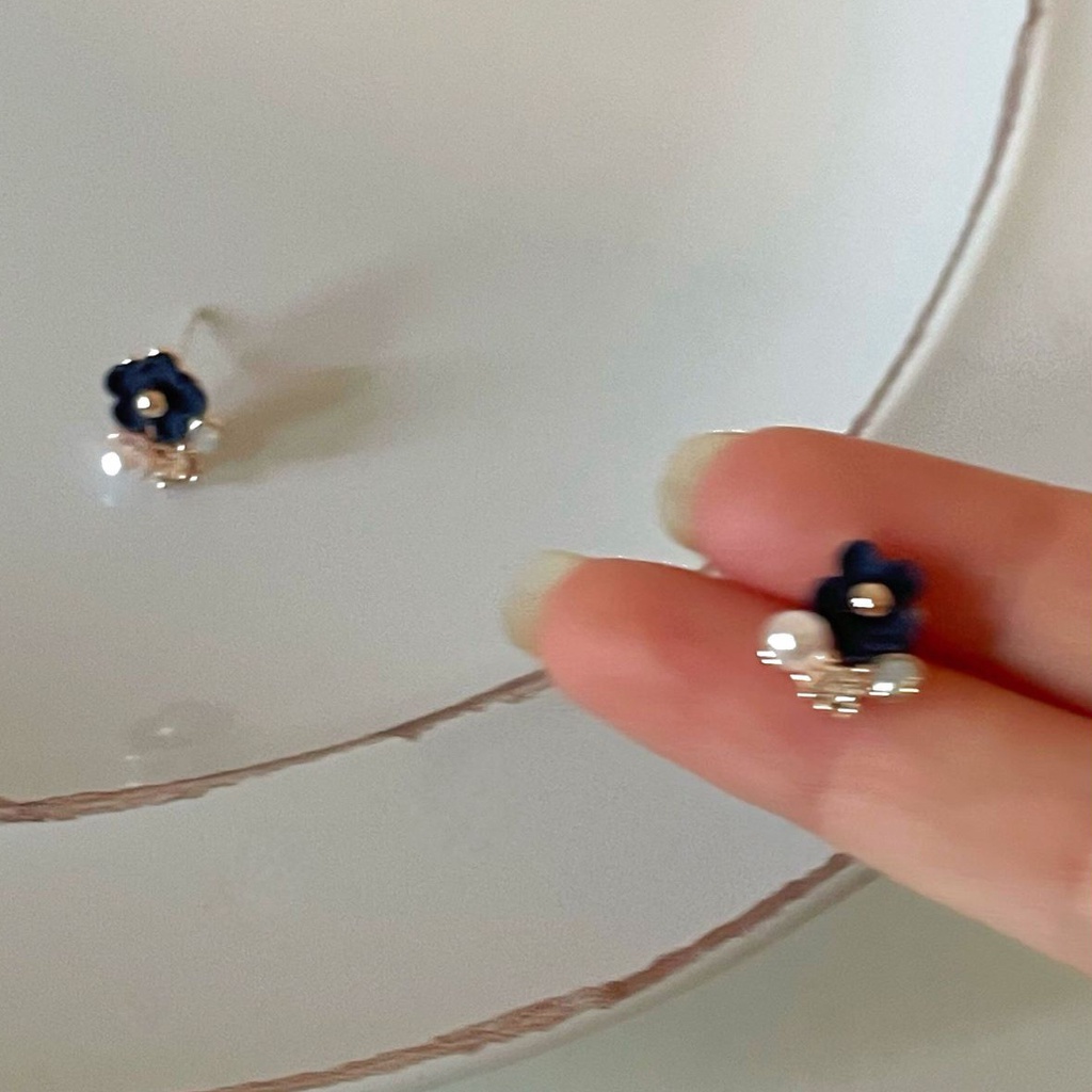 Anting Biru Manis Dan Kompak Dan Klip Telinga Anting Indah Sederhana Dan Elegan Baru