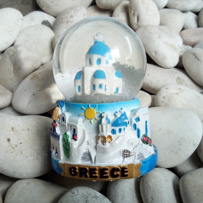 Souvenir snow globe oleh oleh negara Greece