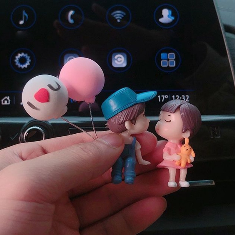 Wy Pasangan Kartun Lucu Action Figure Aksesoris Dashboard Interior Mobil
