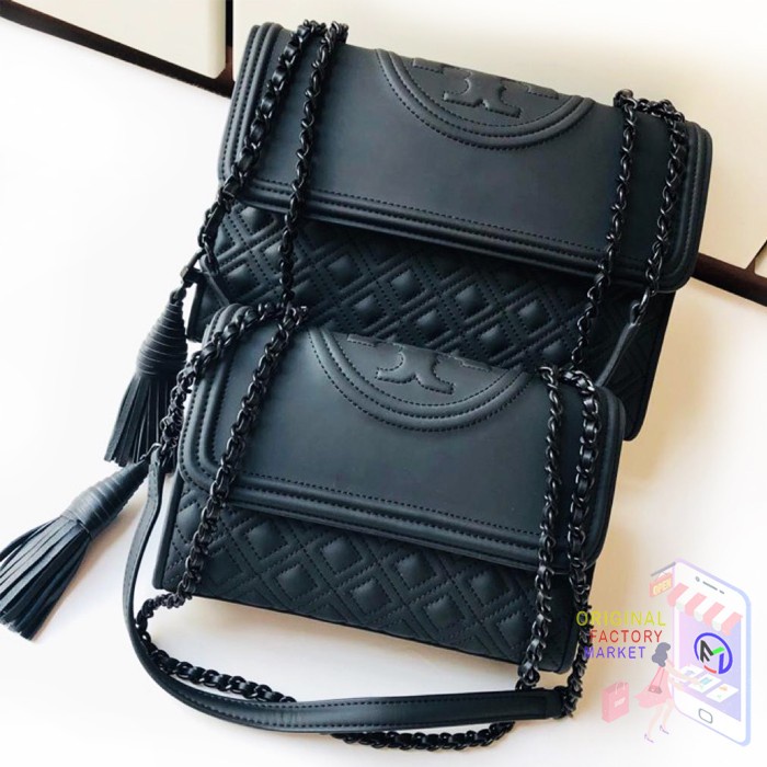 TAS TORY BURCH Fleming Black Matte Quilted Convertible Shoulder Bag - Small Vs