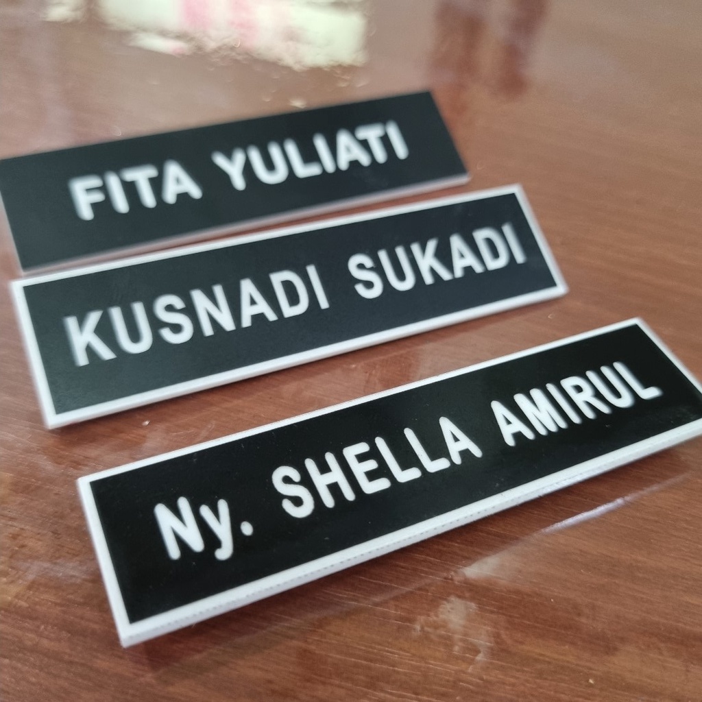 

NAMA DADA GRAFIR, NAMETAG , GRAFIR AKRILIK TERMURAH