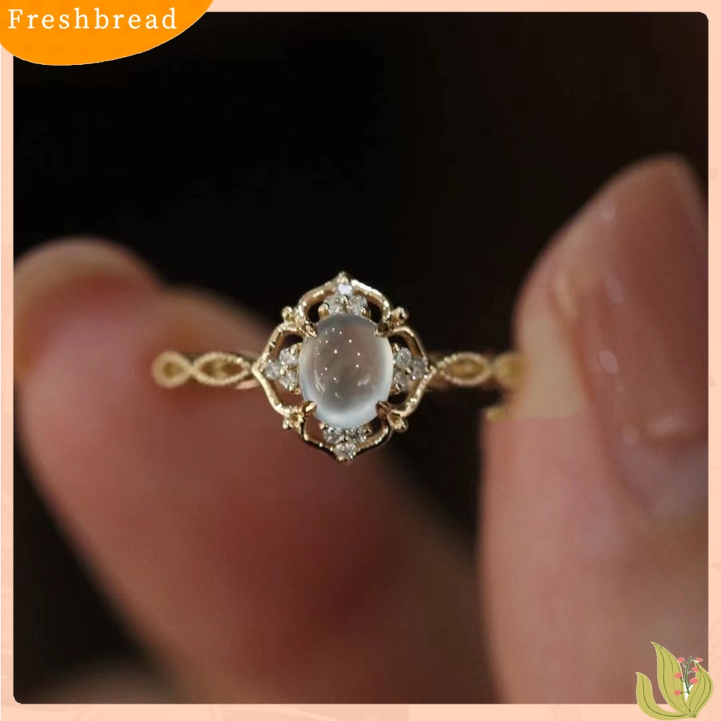 &lt; Freshbread &gt; Wanita Cincin Shiny Romantic Hollow Out Sparkling Adjustable Hadiah Hias Faux Moonstone Wedding Ring Pesta Perhiasan Aksesori Busana