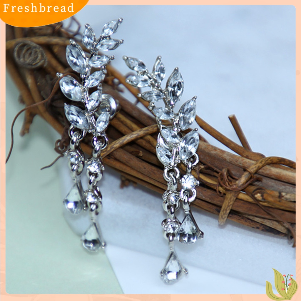 &lt; Freshbread &gt; 1pasang Anting Wanita Shiny Faux Crystal Alloy Bentuk Daun Berkilau Prom Earrings Perhiasan Perempuan